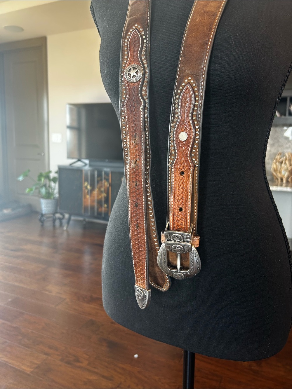 Western Genuine Leather Concho Belt 47” Cowboy Rodeo